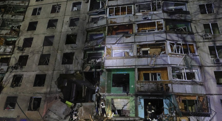 Средствата идват в критичен момент за Украйна.