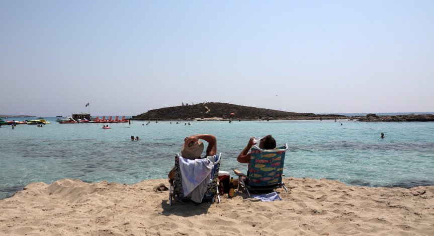 В Кипър се готвят за 45 градуса, червен код за горски пожари