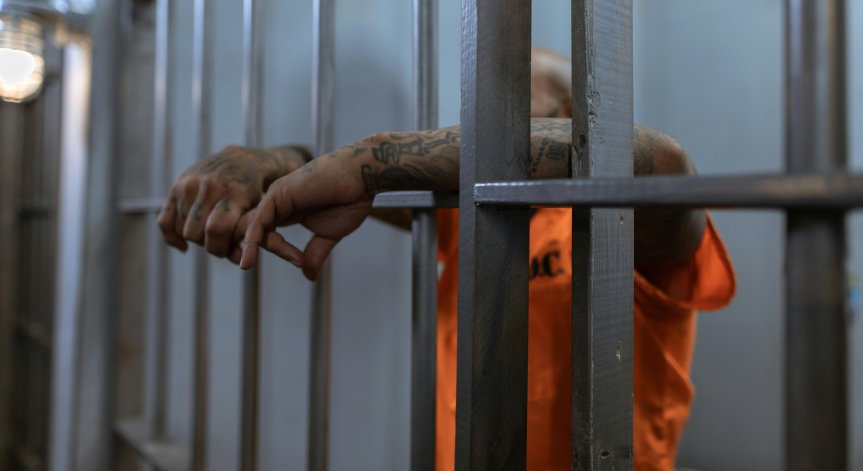 Властите съобщиха, че са ликвидирали четирима затворници.