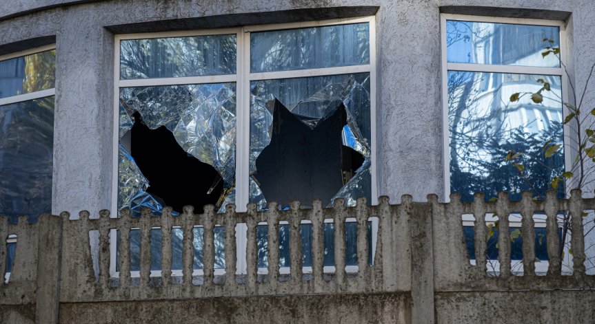 Русия изисква отстъпки, Украйна не отстъпва от позициите си.