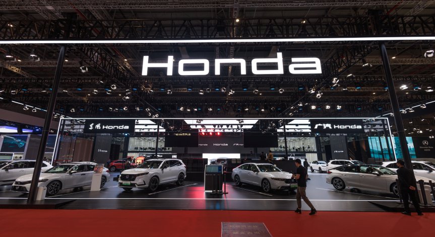 Honda ще произвежда електромобили и части в Канада