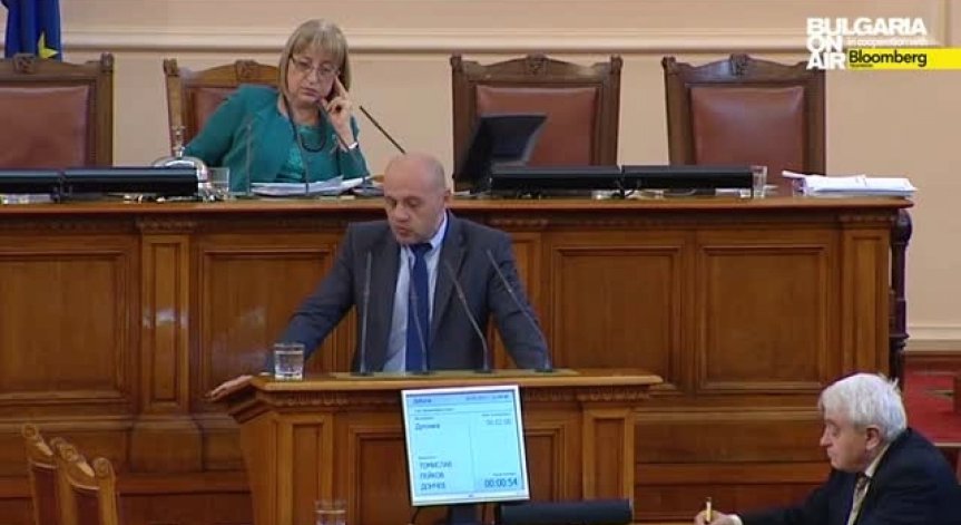 До юни новият Закон за обществените поръчки влиза в НС