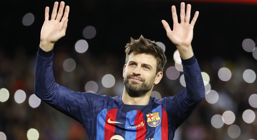 Жерар Пике се завръща във футбола като треньор