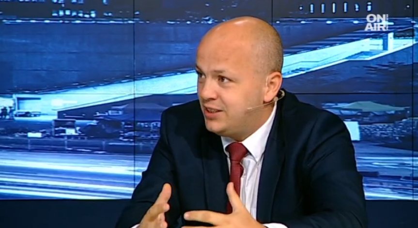 Социалист за Русе: Надявам се, че на вратата не чука 