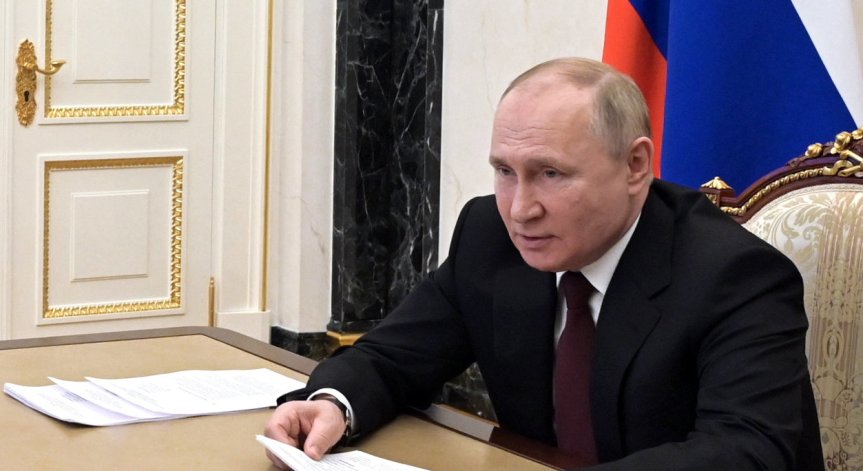 Путин: Обмисляме дали да признаем независимостта на отцепилите се украински региони