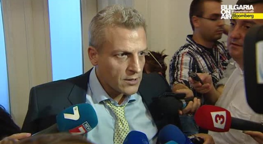 Министър Москов е склонен на отстъпки за здравната реформа