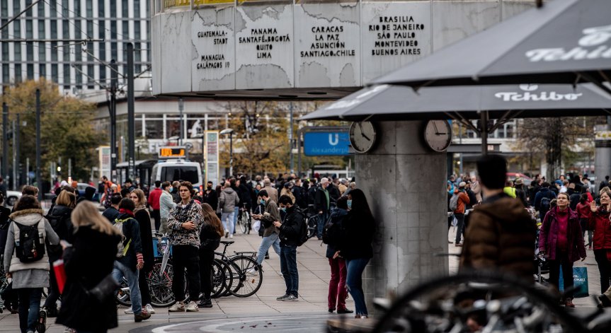 Оплакваме се от мерките? Вижте какво става в Белгия и Германия
