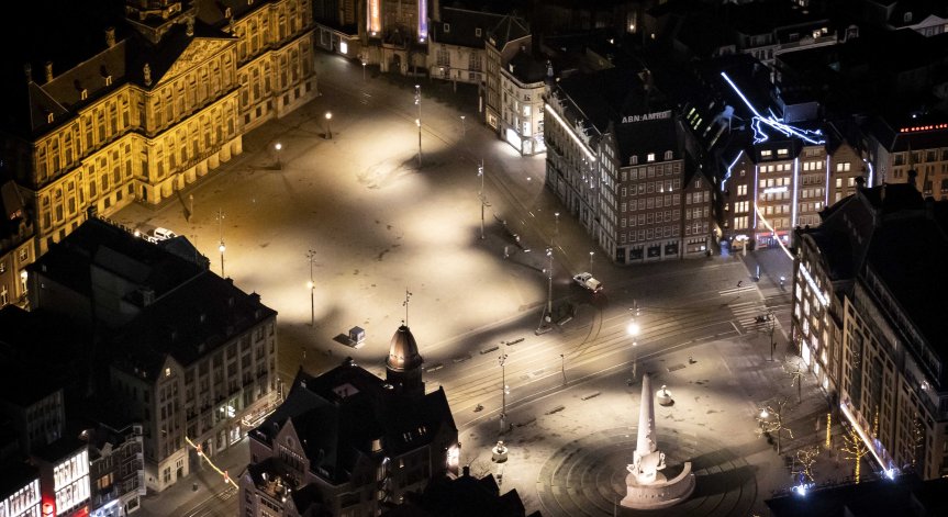 Удължават вечерния час в Нидерландия до 15 март