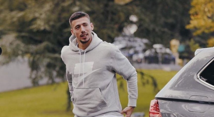 Футболист на Барса: Не бих си купил Ферари, не се чувствам звезда  