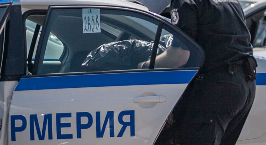 Удари по главата и гърба: Двама полицаи са пребити в монтанско село