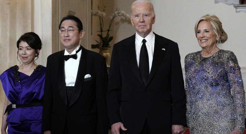 Байдън прекратява преследването на Джулиан Асанж?