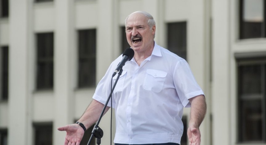 ЕС санкционира представители на беларуските власти, сред тях и Лукашенко