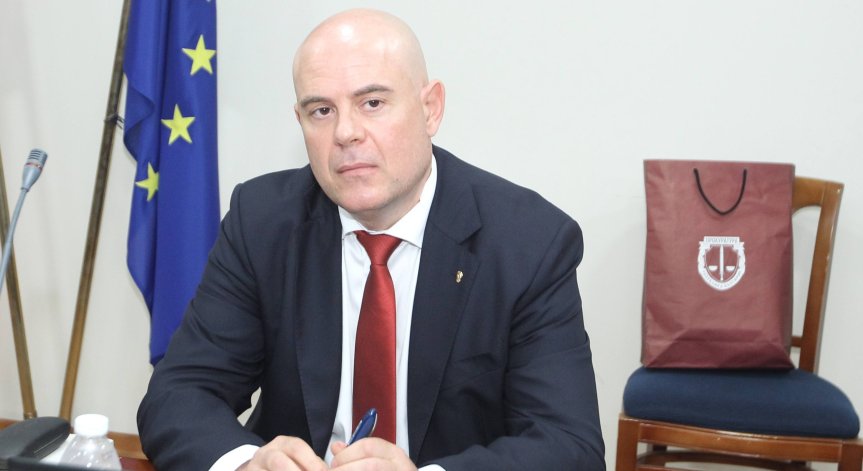 Гешев обеща: Няма да допуснем провеждането на 