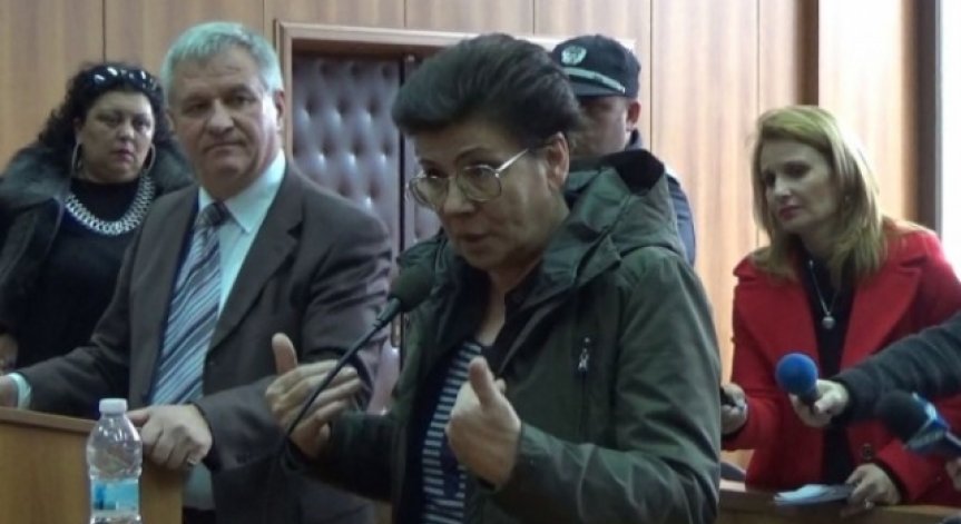 Иванка Ройдова - вън от ареста срещу 7000 лева парична гаранция