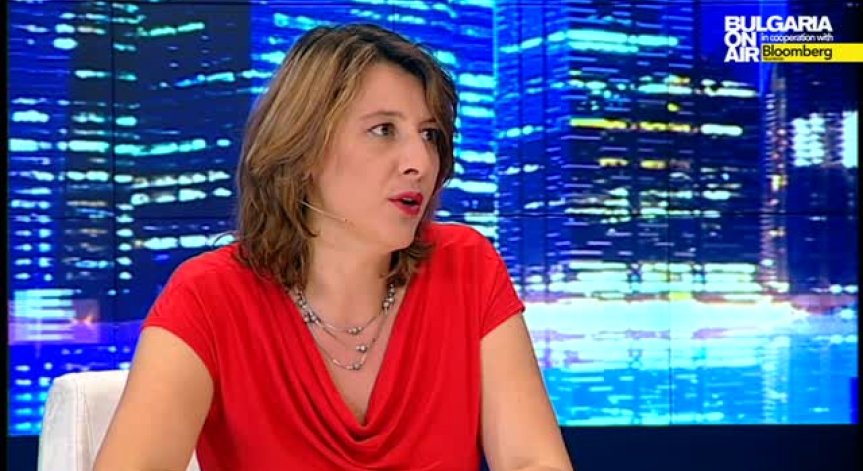 Весела Чернева: Урокът за България от гръцката криза - не е добре съседът ти е да е зле