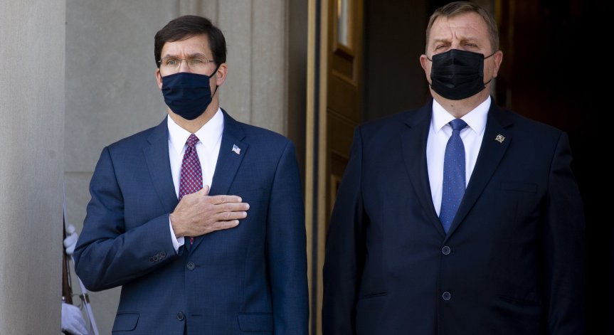 България и САЩ подписаха пътна карта за сътрудничество в отбраната