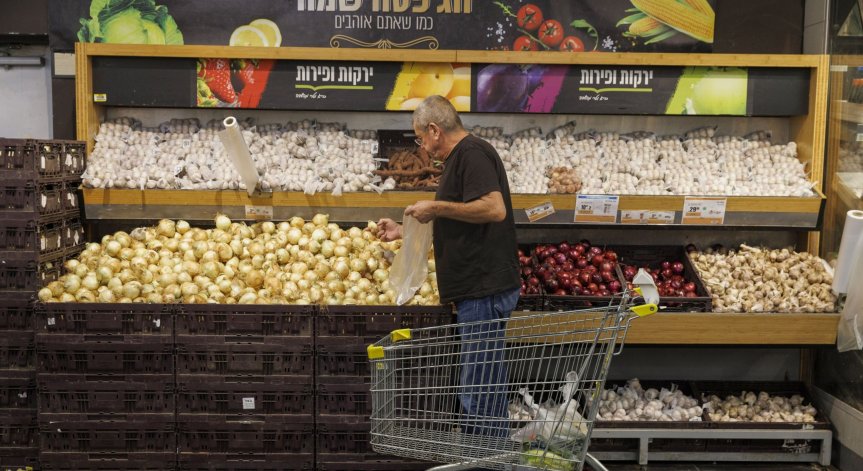 Инфлацията и цените стреснаха европейците, масово купуват по-евтини стоки