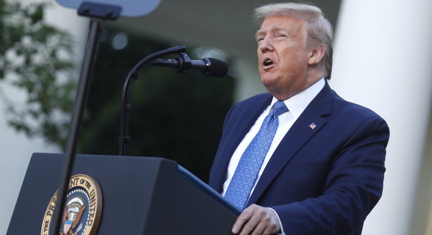 Руска медия: Тръмп може да предизвика финансово цунами за Китай