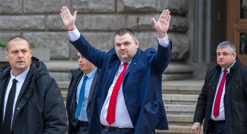 Според Пеевски изборите са били на 100% честни.