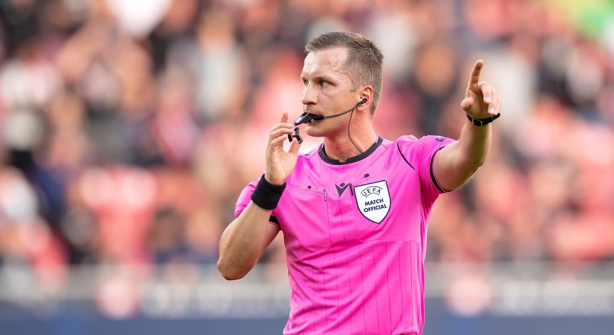 УЕФА веднага реагира на случилото се.