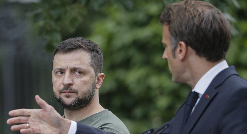 Зеленски и Макрон обсъдиха рисковете в Запорожката АЕЦ, ако руските сили не се изтеглят