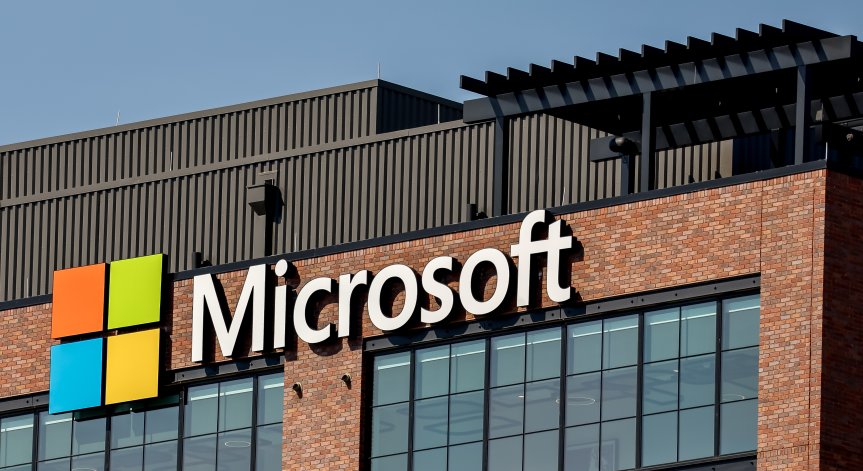 Microsoft инвестира $2,9 млрд. в центрове за данни в Япония