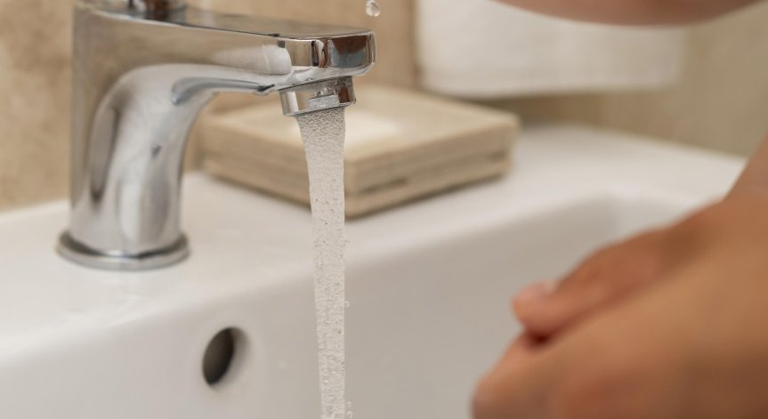 Авария на магистрален водопровод.