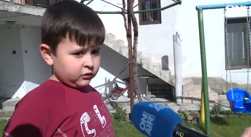 Шестгодишно дете от родопско село внезапно проговори английски