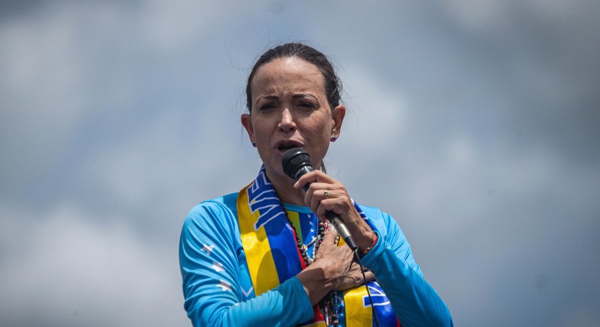 Защо Мачадо няма да получи лично Нобеловата награда за мир