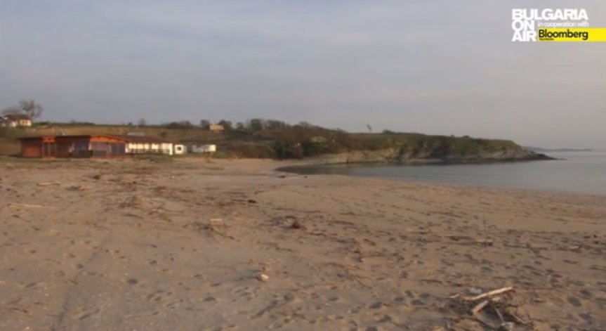 Министър Павлова: Обмисляме обособяването на два еко плажа 