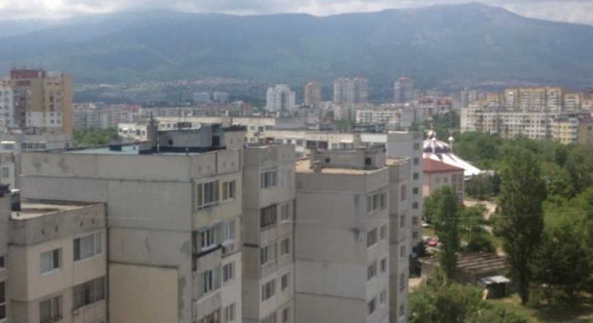 Увеличат се сделките с имоти и строителната активност у нас