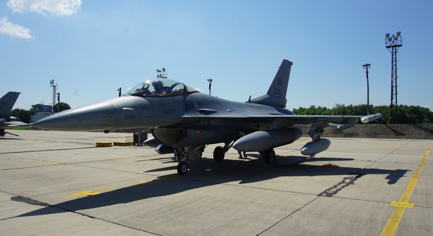 България получи втора оферта за изтребителите F-16