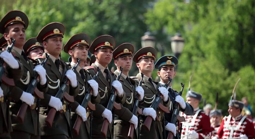 САЩ ще даде на българската армия над 7 млн. долара през 2015г.