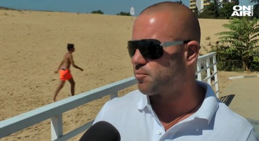 Роми биха спасители на плаж в Несебър