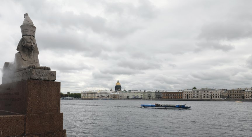 Украински дронове удариха обекти край Санкт Петербург
