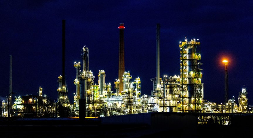 Русия планира собствен copт нeфт, за да компенсира санкциите на Запада