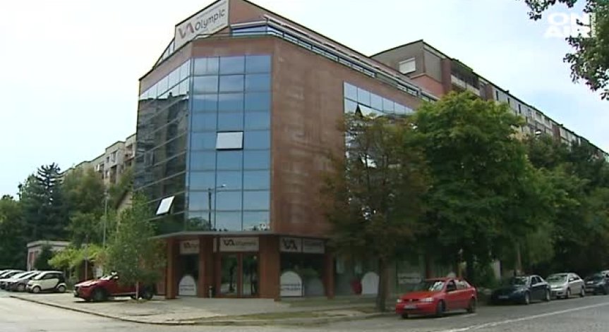 Оръжеен бос е собственикът на фалиралия 