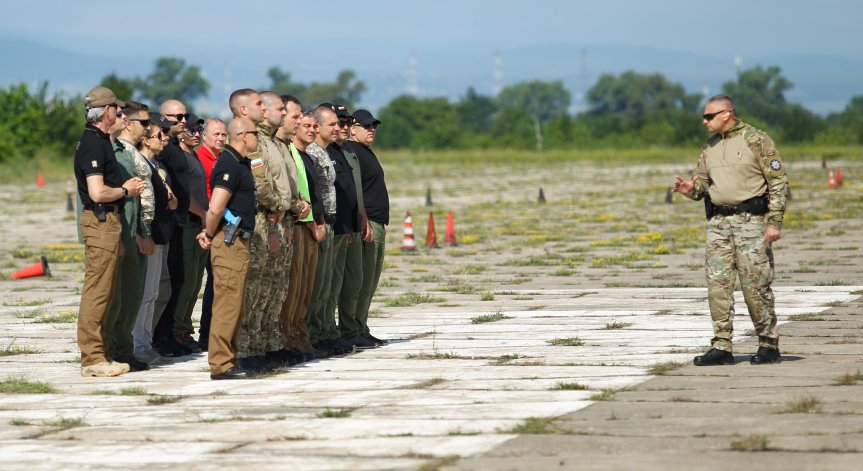 НСО търси 20 охранители и 10 шофьори, приема документи до 27 януари