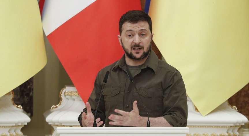 Зеленски: Украйна се нуждае украинските герои да оцелеят