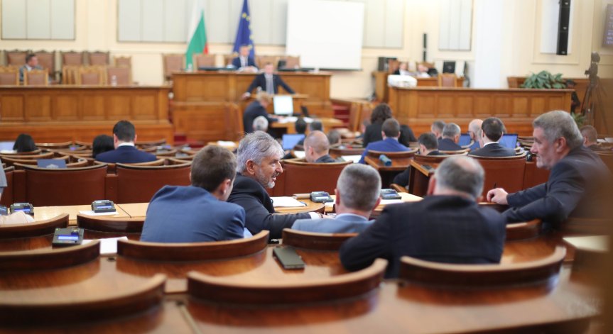 Шефове на служби ще се обясняват пред депутатите назначават ли ги чужди посолства