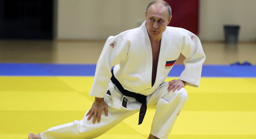Отнеха черния колан на Путин