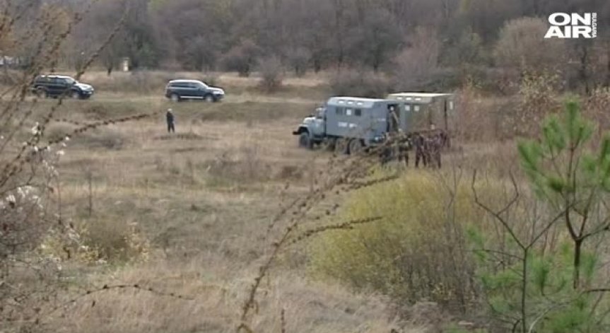 Издирването на обирджиите от Сапарева баня продължава