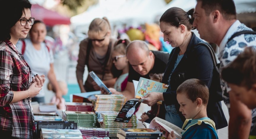 Рекорд на кампанията „Стара хартия за нова книга“ в София