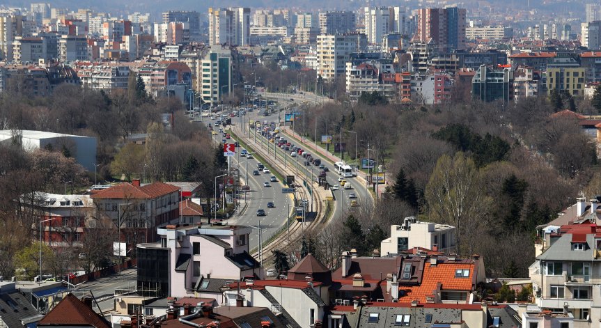 Ръст на имотните сделки, но и повишаване на цените на жилищата в България