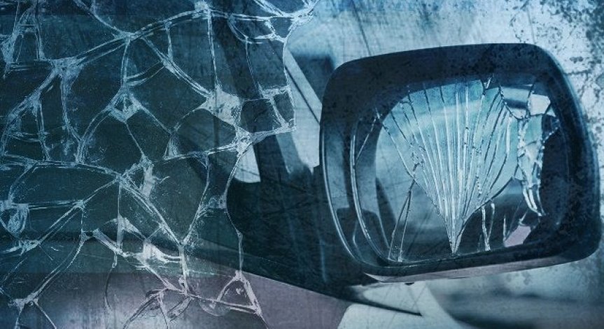 Загинал и тежко ранен при катастрофа между две села