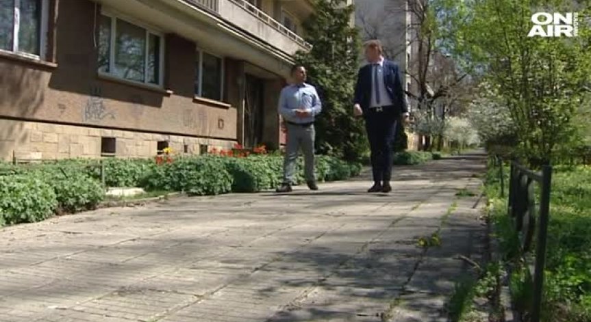 27-годишен българин иска да стане специален пратеник на ООН