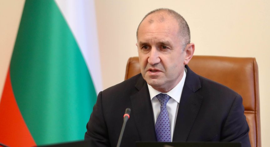 Радев: Махаме механизмите за увеличение на заплатите на изборните длъжности