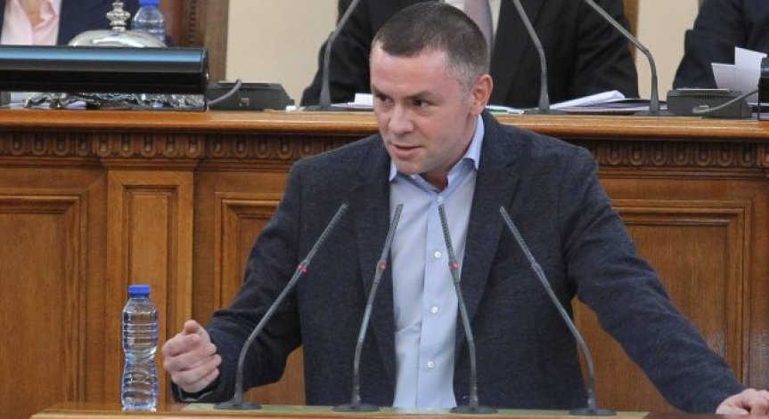  Бойко Рашков, Ицо Хазарта и отцепници от ИТН сред водачите на листи на 