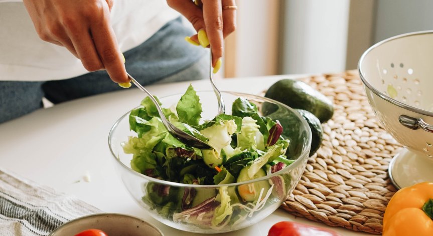 Бърза и лесна салата за новогодишната трапеза