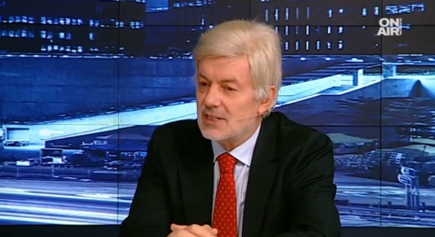 Валентин Михов: Трябват нови стадиони и зали, за да върнем децата към спорта